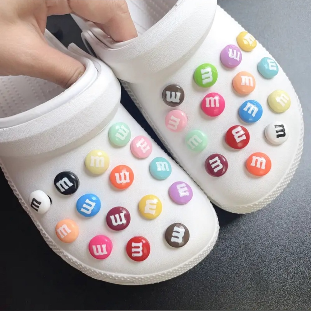 Crocs Charms - 15 M&Ms shoe charms, Multicolor .5x.5inches